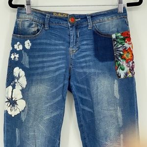 Desigual Super Comfy Distressed Jeans